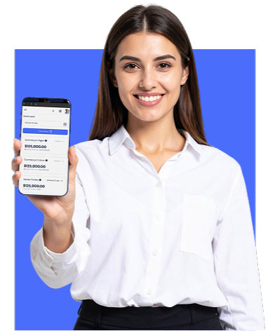 mujer mostrando el sistema en el telefono